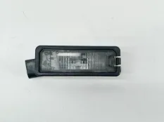 Подсветка номера Volkswagen Amarok