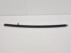 Направляющая стекла Volkswagen Amarok