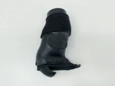 Патрубок воздушного фильтра Volkswagen Transporter