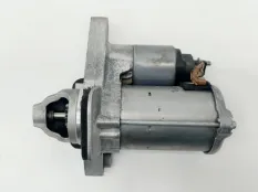 стартер Mercedes CLA