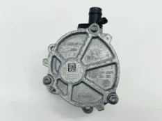 вакуумный насос Mercedes CLA