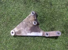 кронштейн раздаточной коробки Mercedes-Benz G-class 500