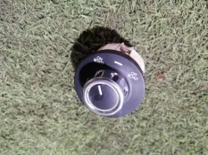 Кнопка блокировки дифферинциала Volkswagen Touareg