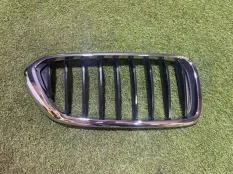 Решетка радиатора BMW 6 51137412422 G32, правая