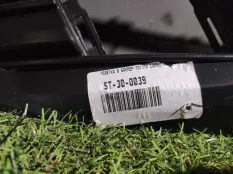 Решетка в бампер Toyota Toyota Camry 2019 ST300039 V70, передняя