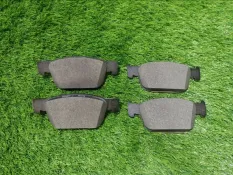 Тормозные колодки Audi A4 2018 8W0698151 B9, переднее