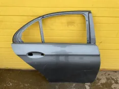 дверь Mercedes-Benz E-class