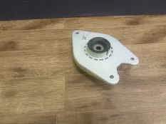 Верхняя опора амортизационной стойки BMW i3 31306896309 I01