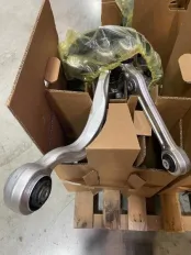 ЛЕВЫЙ ПОВОРОТНЫЙ КУЛАК Mercedes-benz GLC-Class A2533304503 X253