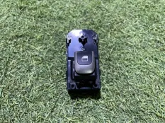 кнопка стеклоподъемника Kia Rio 4