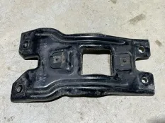 Кронштейн замка капота Volkswagen Polo