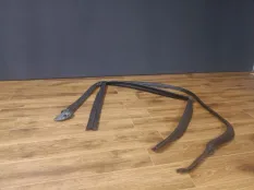 Направляющая стекла дверь Передняя Задняя BMW 5-Series 51357381282 G30, задняя правая