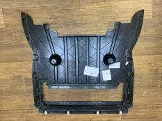 Экран моторного отсека BMW M5 51758060091 F90, передний