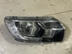 фара Renault Logan
