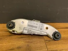 Кронштейн радиатора BMW M5 51647357220 F90