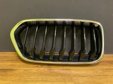 Решетка радиатора BMW X2 51137424777 F39, левая
