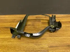 Кронштейн фары BMW 5-Series 63126936090 E60, правый