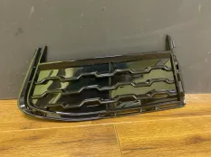 Решетка бампера BMW 7-Series 51118092157 G11, передняя левая