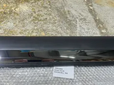 НАКЛАДКА ДВЕРИ Volvo XC90 39843060, задняя правая