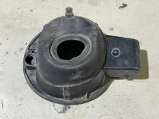 лючок бензобака Volkswagen Polo