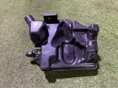 бачок омывателя SKODA Rapid