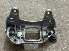 Кронштейн опоры двигателя Nissan X-Trail