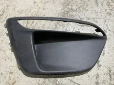 Накладка противотуманной фары Kia Rio