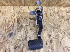 педаль тормоза Audi A6