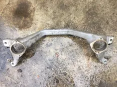 балка подвески Volkswagen Touareg