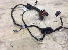 Проводка задней двери Volkswagen Polo