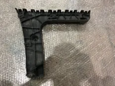 Кронштейн бампера Audi A6