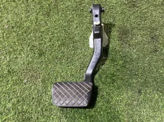 педаль тормоза Audi A6