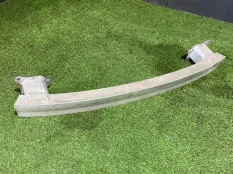 усилитель бампера Audi A7