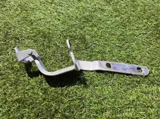 Петля крышки багажника Audi A7