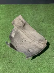 подкрылок Audi A6