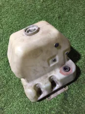 бачок омывателя Land Rover Discovery