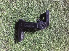 петля двери Audi A6