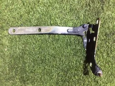 петля капота Rover 75