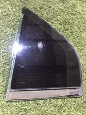 стекло двери задней Rover 75