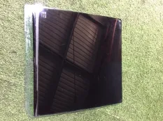 Стекло двери Land Rover Discovery