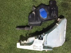 бачок омывателя Audi A6