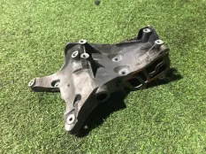 Кронштейн генератора Volkswagen Tiguan