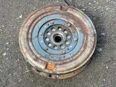 маховик Audi A4