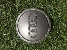 Колпачок колесного диска Audi A6