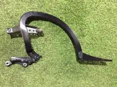 Петля крышки багажника Audi A6