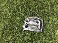 петля багажника Audi A6