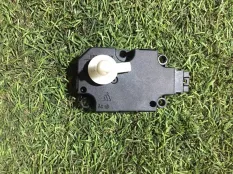 Моторчик заслонки печки Audi A6