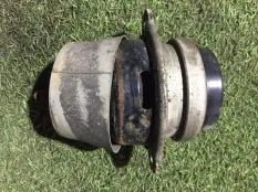 Опора двигателя Volkswagen Touareg 1