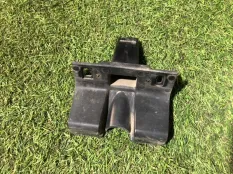 Кронштейн бампера Audi A7