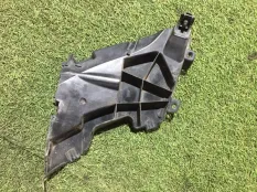 Кронштейн бампера Audi RS7